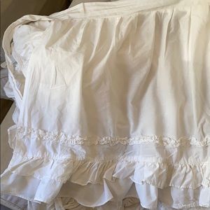 April Cornell Vintage White Queen bedskirt NWOT